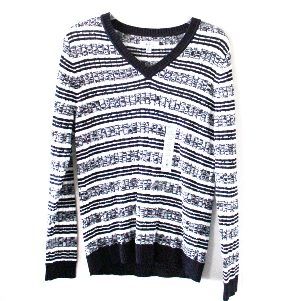 Croft & Barrow Women’s Cable Knit Sweater